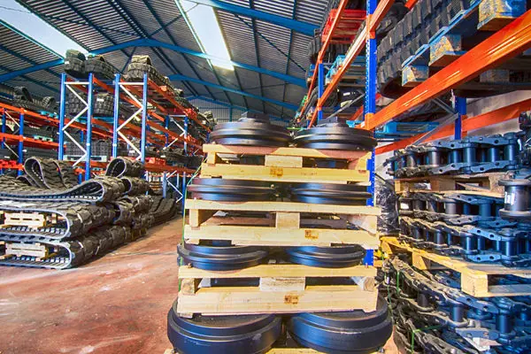 Repuestos para Maquinaria de Obra Pública, Construcción y Minería.