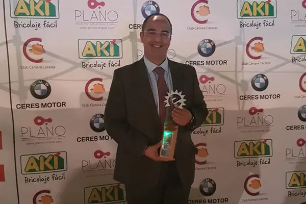 Repuestos para Maquinaria de Obra Pública, Construcción y Minería.